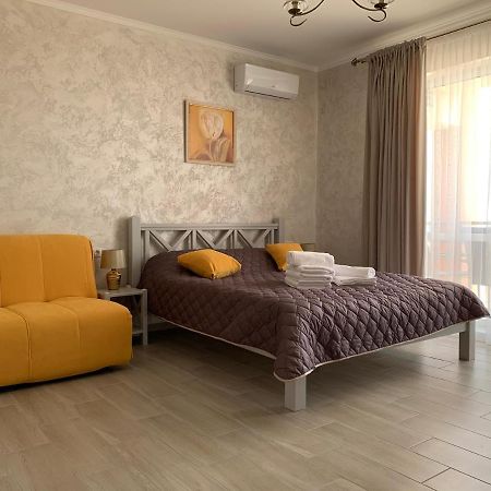 Три Слона Hotel Zatoka Bagian luar foto