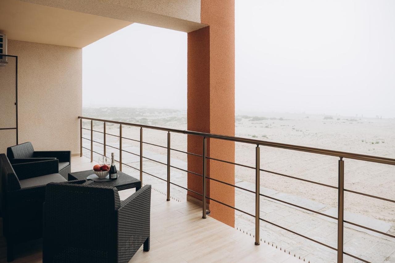 Три Слона Hotel Zatoka Bagian luar foto