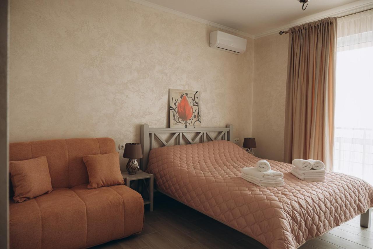 Три Слона Hotel Zatoka Bagian luar foto