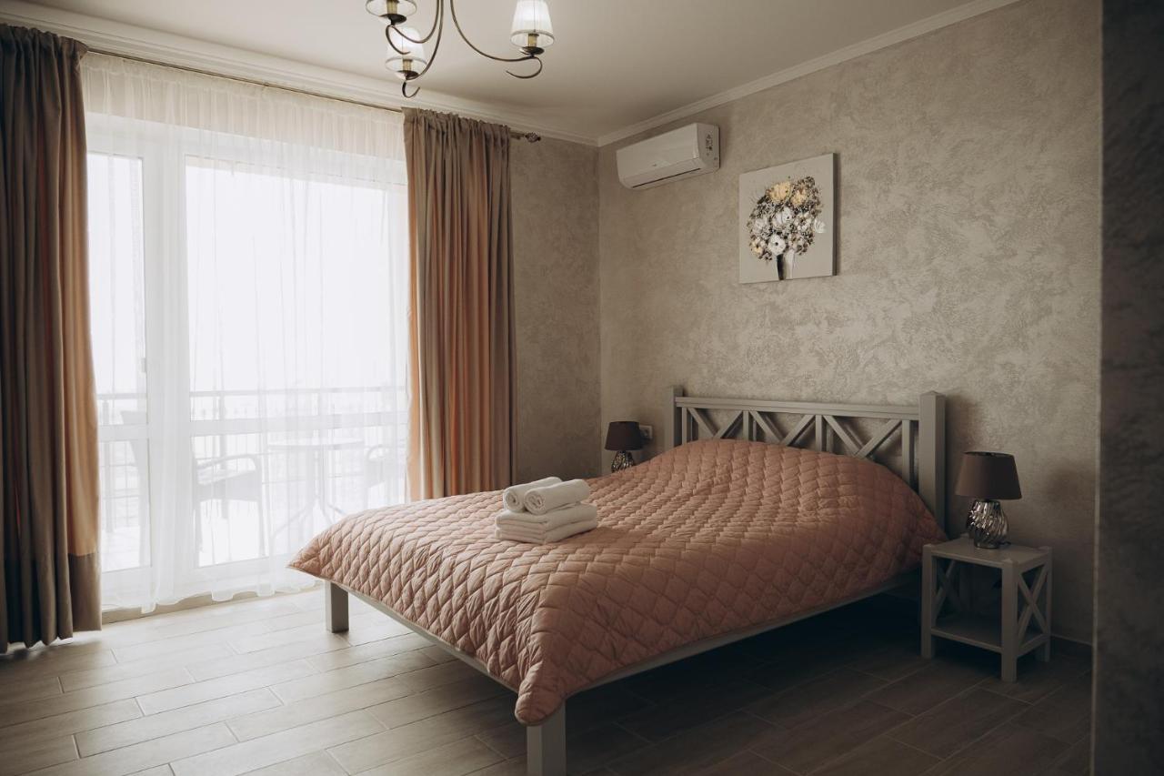 Три Слона Hotel Zatoka Bagian luar foto