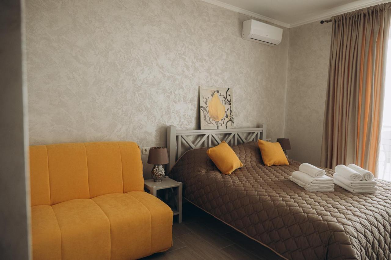 Три Слона Hotel Zatoka Bagian luar foto