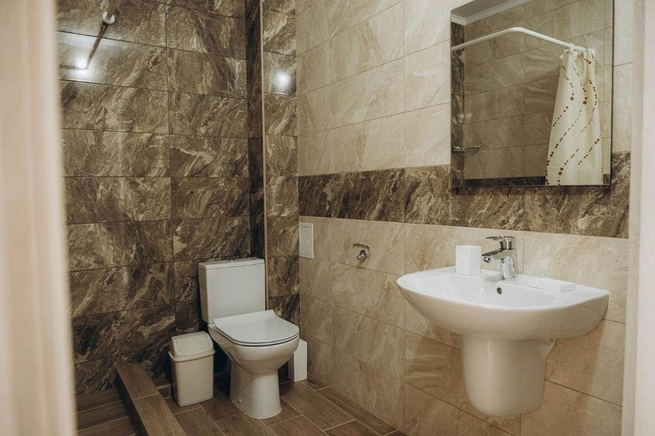 Три Слона Hotel Zatoka Bagian luar foto