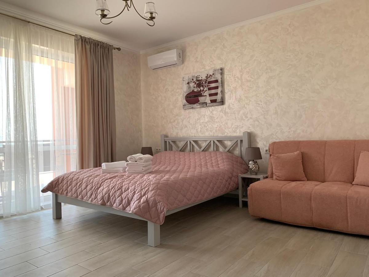 Три Слона Hotel Zatoka Bagian luar foto
